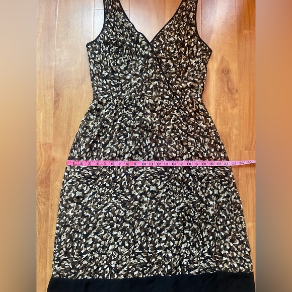 Vintage Abstract Pebble Print 'Talbots' Pure Silk Sleeveless Dress - Picture 10 of 12